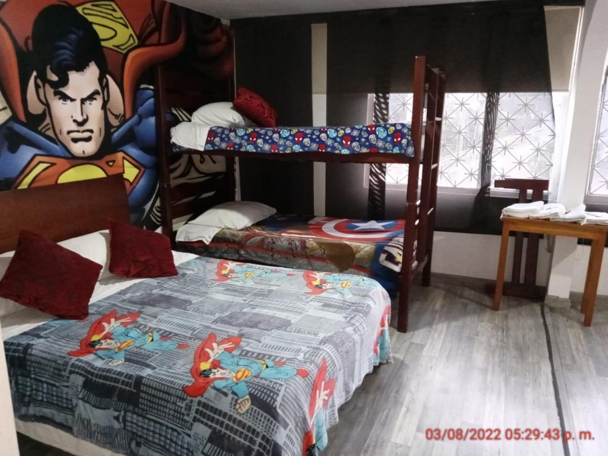 Hotel Comic City Bogotá Esterno foto